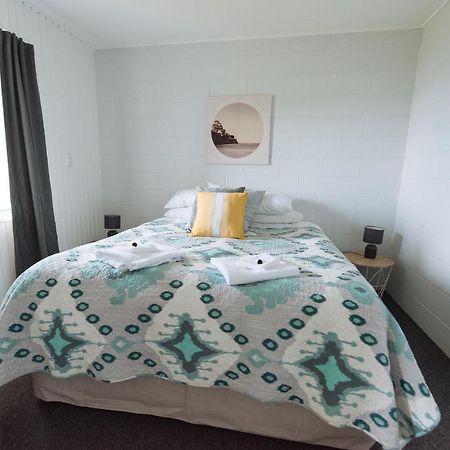 Pounawea Waterfront Motels Εξωτερικό φωτογραφία