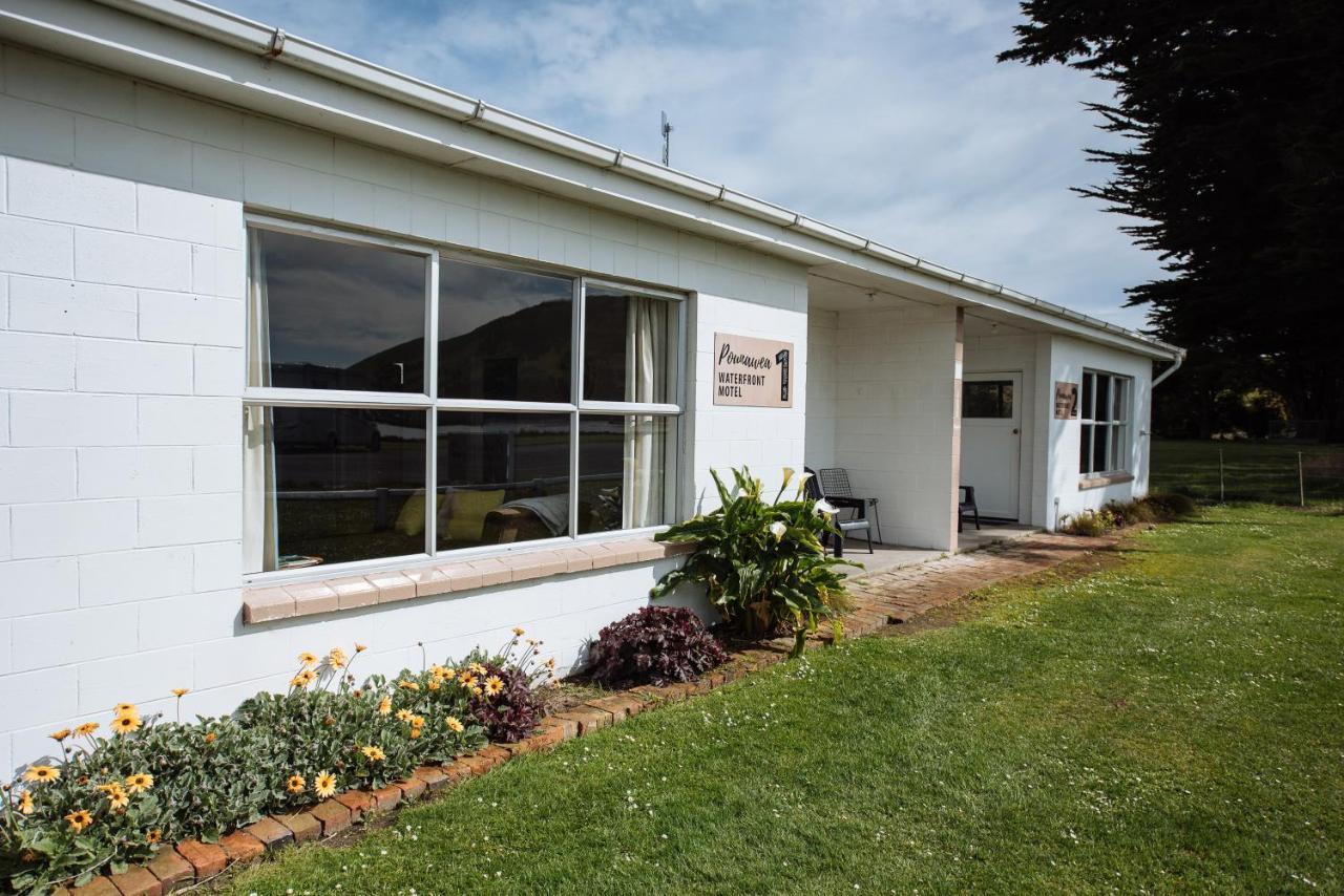 Pounawea Waterfront Motels Εξωτερικό φωτογραφία