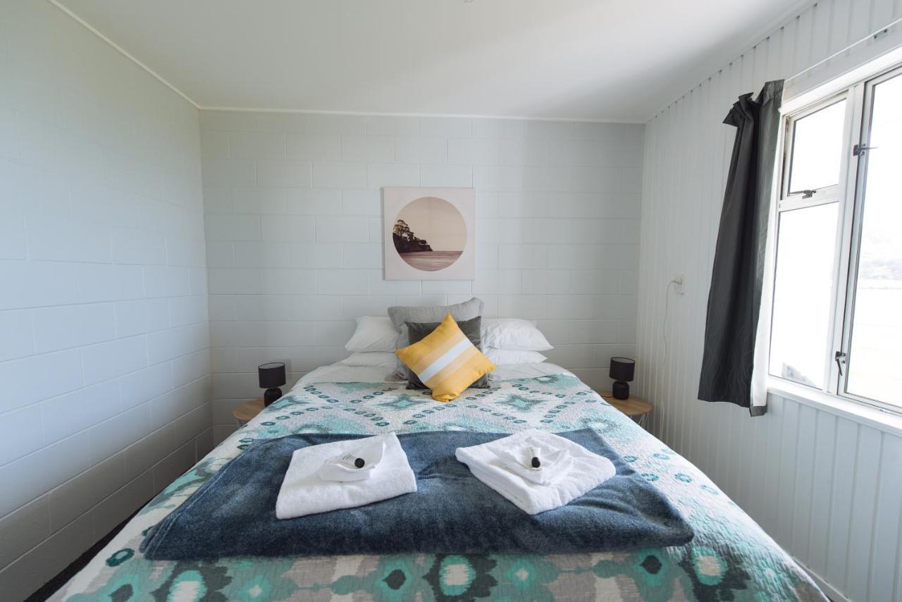 Pounawea Waterfront Motels Εξωτερικό φωτογραφία