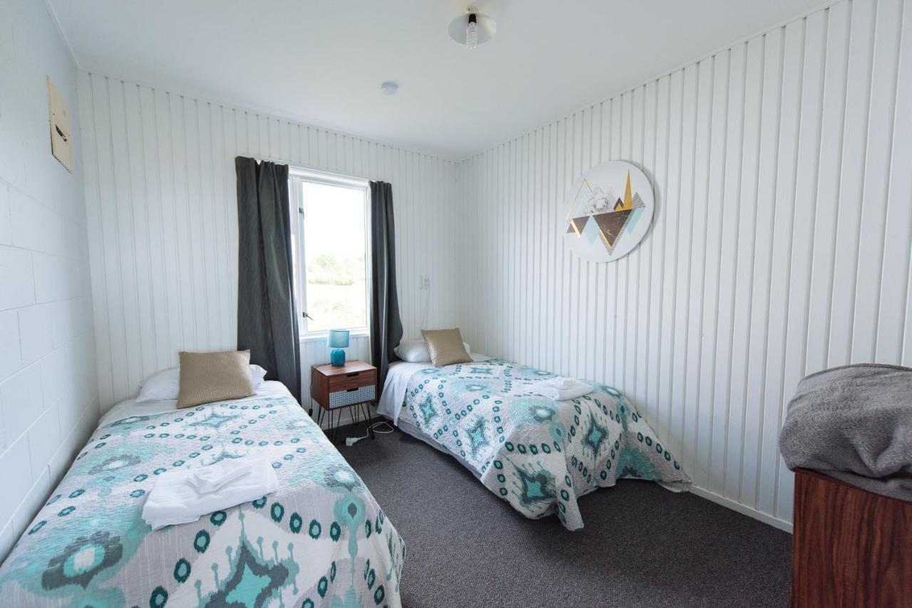 Pounawea Waterfront Motels Εξωτερικό φωτογραφία